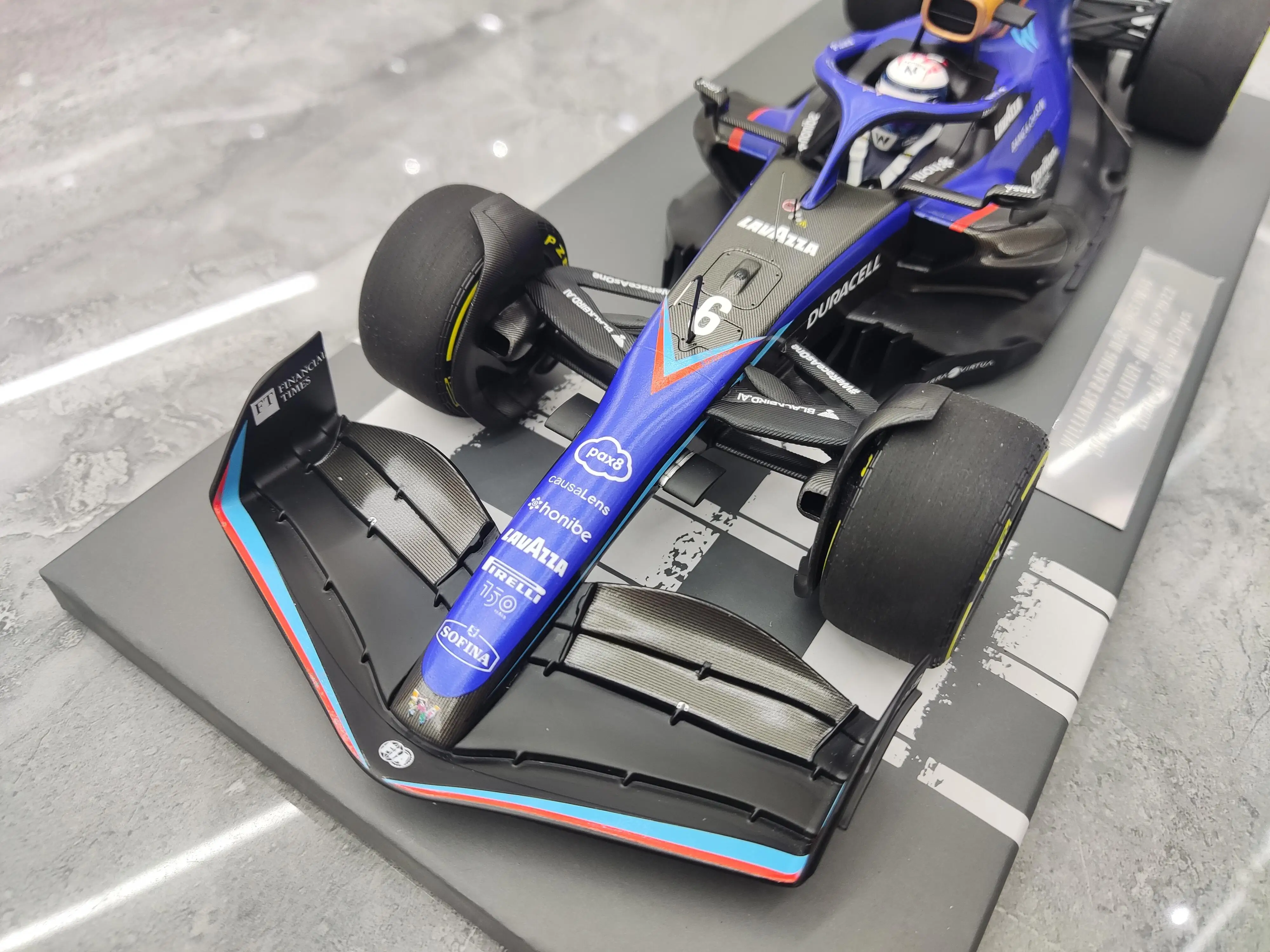 Minichamps 1:18 F1 Williams FW44 Latifi 2022 Miami Station Simulation Limited Edition Resin Metal Static Car Model Toy Gift