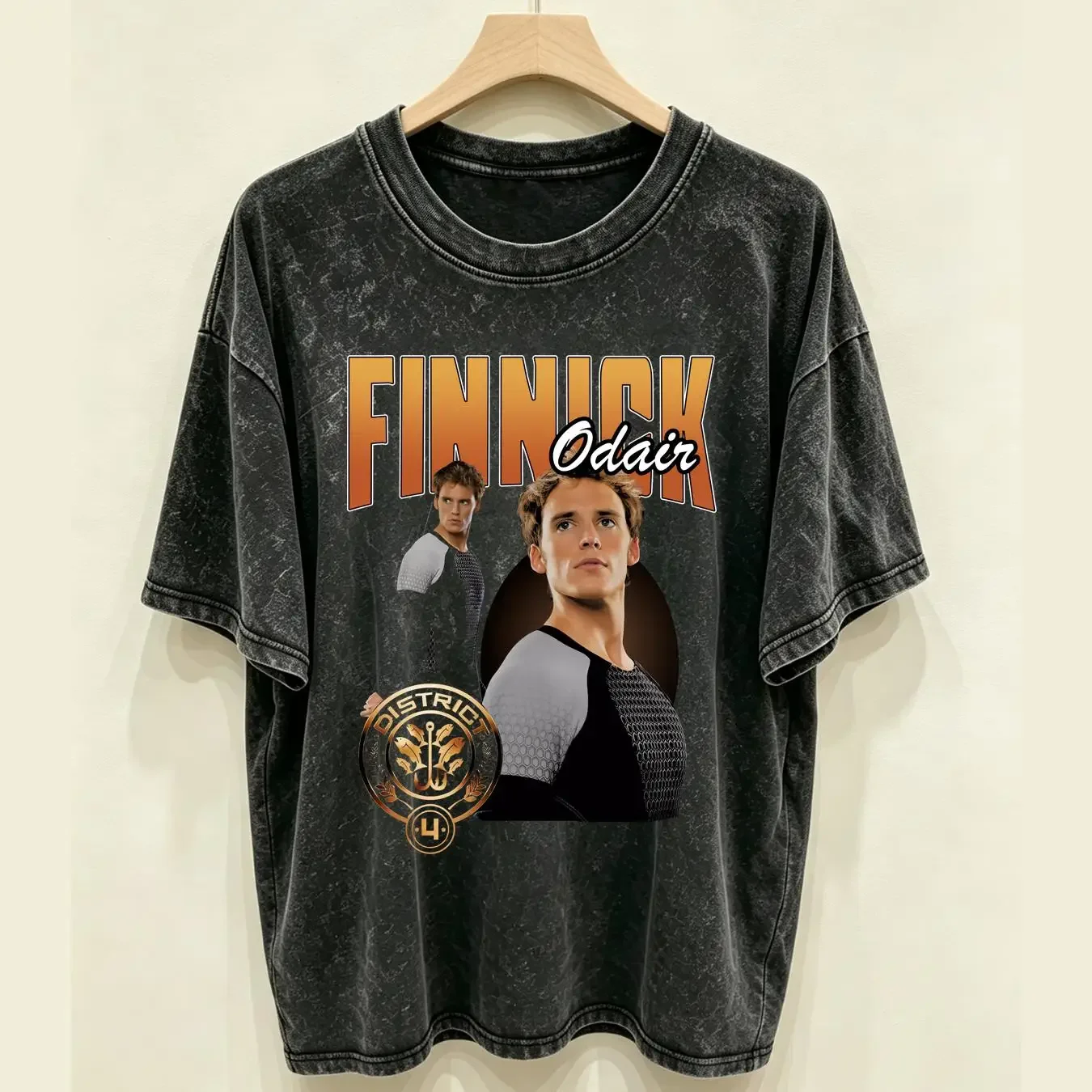 washed T Shirt Men's Hunger Games Finnick Odair Duo Photo Small Black long or short sleeves vintage Washed Versatile Unisex
