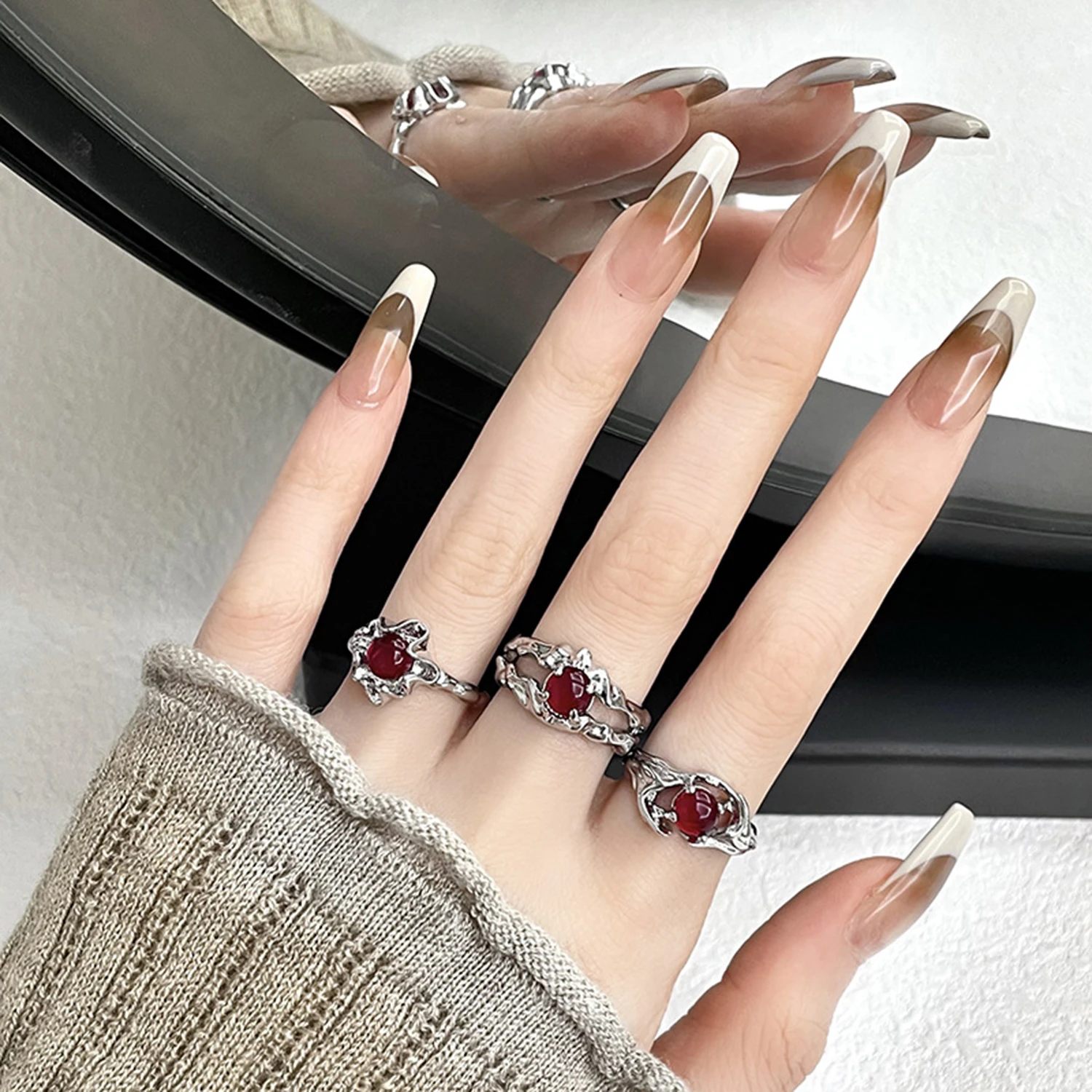 Irregular Stone Rings Y2K Aesthetic Crystal Red Stone Ring For Women Egirl Vintage Punk Flower Bud Open Ring Jewelry Accessories