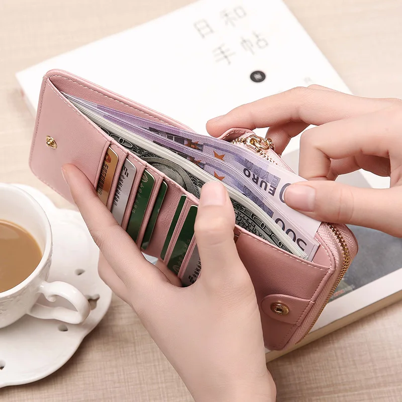 2024 New Tassel Design Genuine Leather Short Wallet for Women Luxury Designer Minimalist Card Wallet Exquisite Gift Box