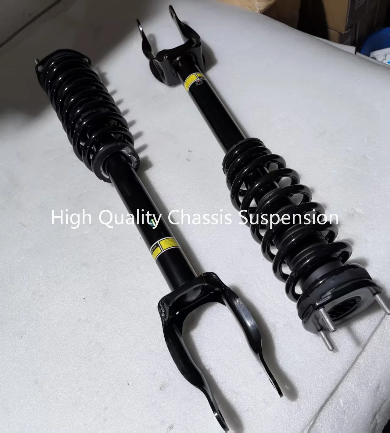 

High Quality 2X Front Shock Struts Assys For Mercedes Benz W166 C292 GLE63 AMG ML350 A1663232400, A1663232900, A1663231000