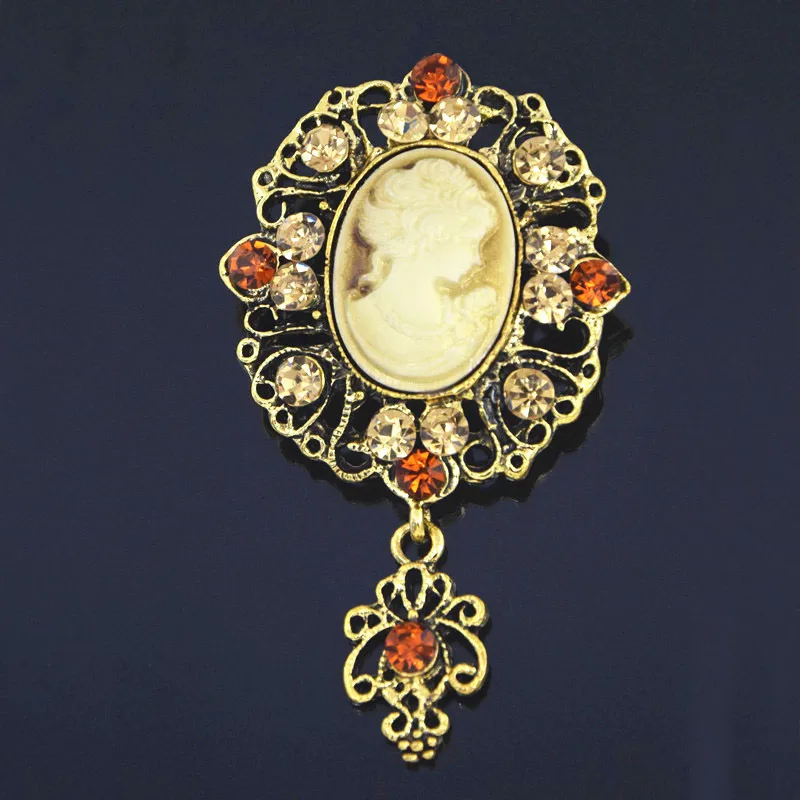 Vintage Avatar Broochs Beauty Head Brooch  Medieval Style Crystal Pin Alloy Accessories Wholesale