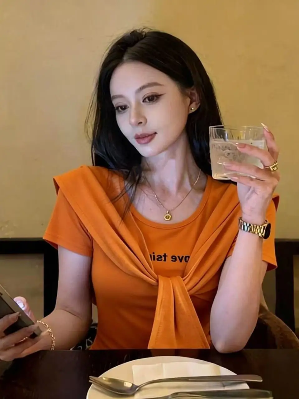 

Retro Hong Kong Chic Short Sleeve Letter Print T-Shirt Women's Hooded Shoulder Two-Piece Set Top Summer Fashion Outfit