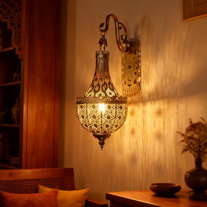 lampada-da-parete-vintage-marocchina-in-ottone-con-intaglio-cavo-applique-led-per-camera-da-letto-soggiorno-ristorante-caffe-hotel