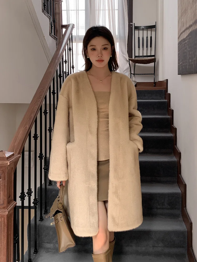 صديقة للبيئة المرأة معطف الفرو المخملية مثل المنك تقليد ملابس خارجية منتصف طول الكورية Sle الخريف الشتاء معطف Faionable