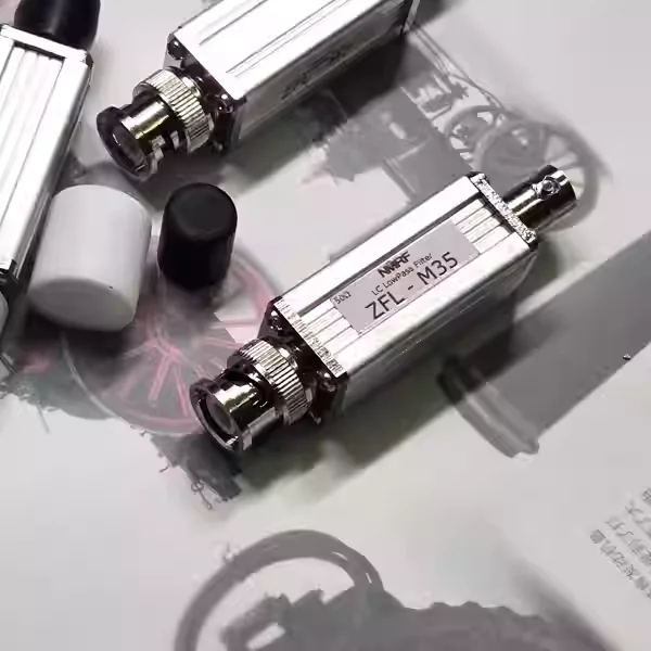 350kHz BNC interface low-pass filter, made of LC discrete components, compact