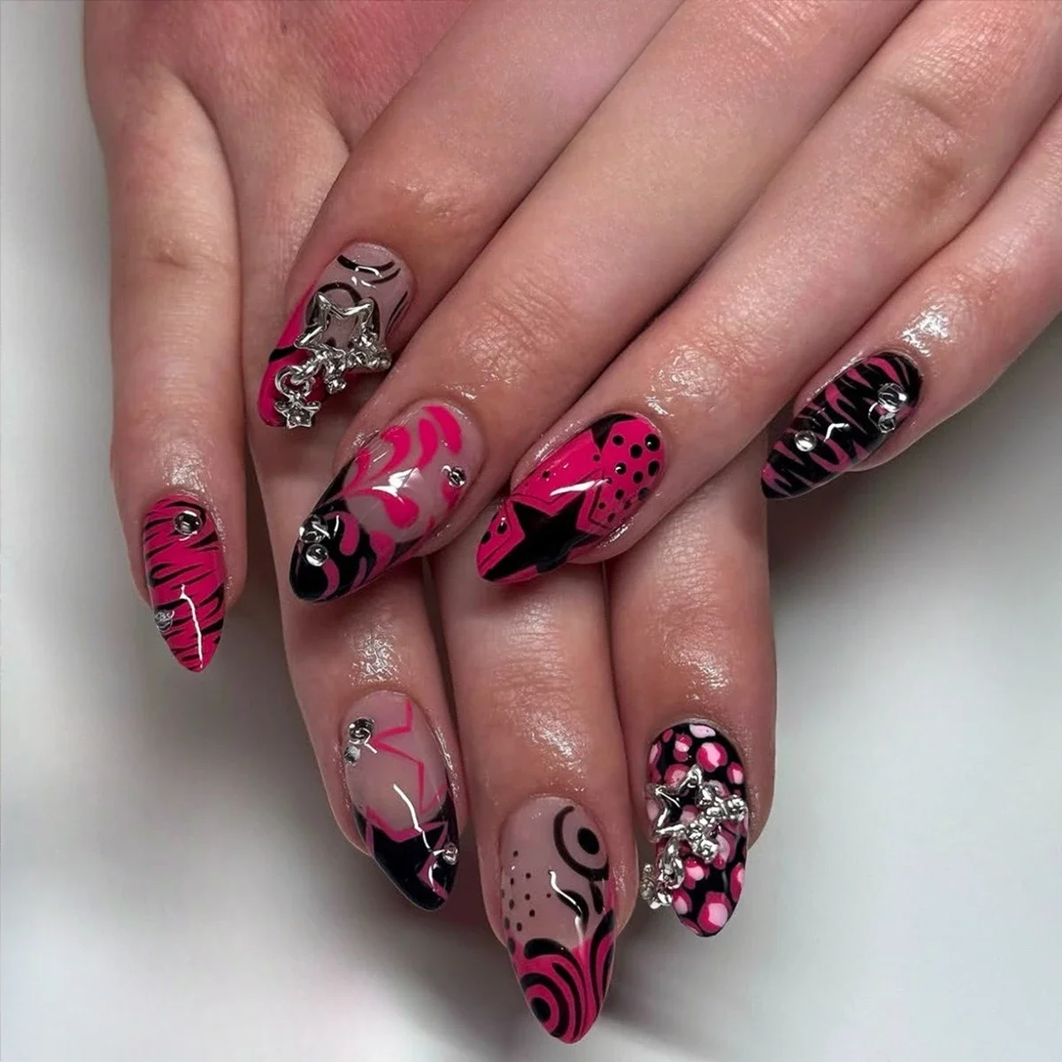 24 pièces automne brun foncé court ovale presse sur faux ongles belle zèbre à motifs paillettes français amande ongles conseils acrylique faux ongles