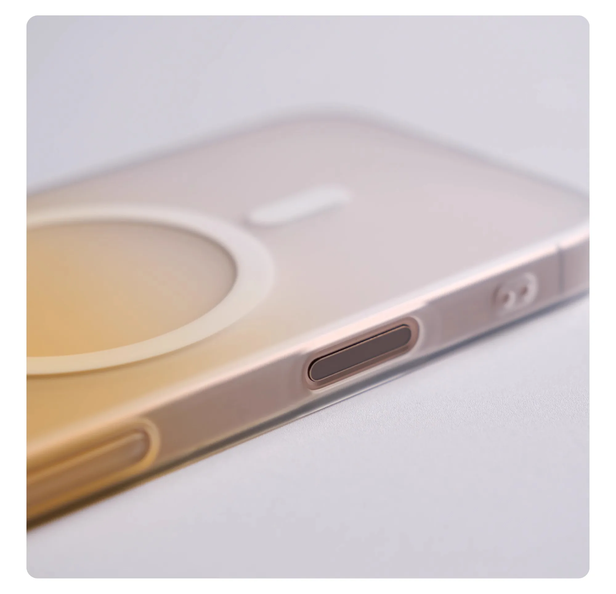 Funda de carga inalámbrica magnética transparente mate degradado ultrafino para iPhone 17 Air 16 15 14 13 12 Pro Max para cubierta dura de PC Magsafe