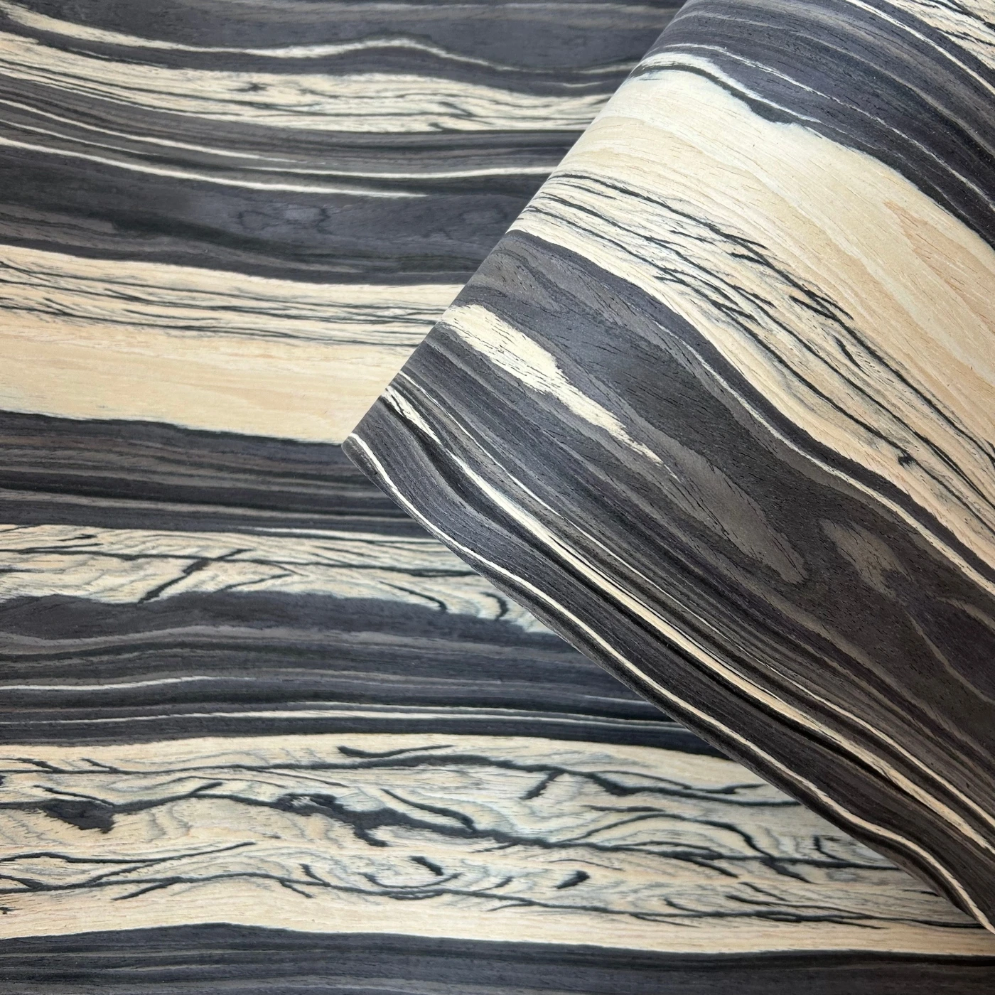58x250cm Black & White Engineered Wood Veneer, Reconstituted Fleece Backed Composite Ebony Veneer Sheet for Furniture Renovation