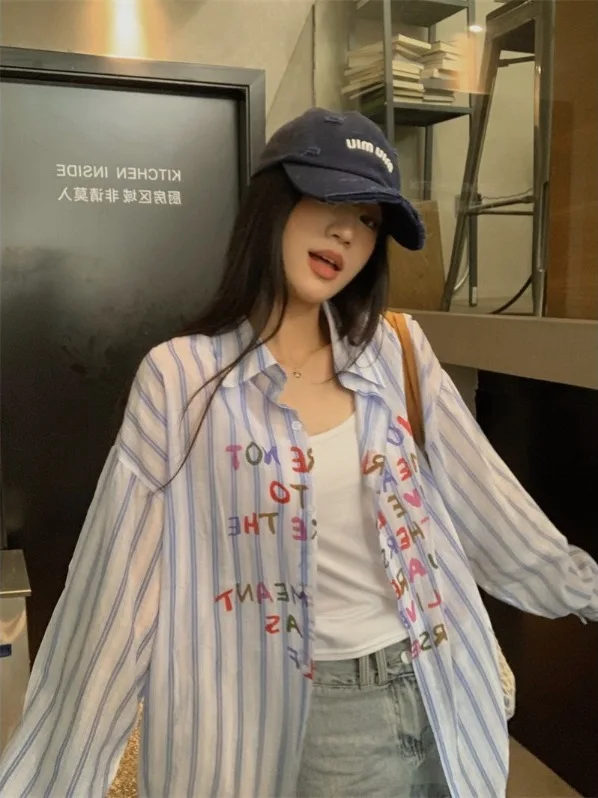 

plus Size Women's Blue Striped Shirt Summer New Style Lightweight UV Protection Casual Lazy Style Letter Top