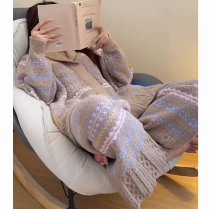 Lazy Contrast Color Winter Thickened Warm Cardigan Pajamas Women's Autumn and Winter Striped Design Comfortable Homewear Set