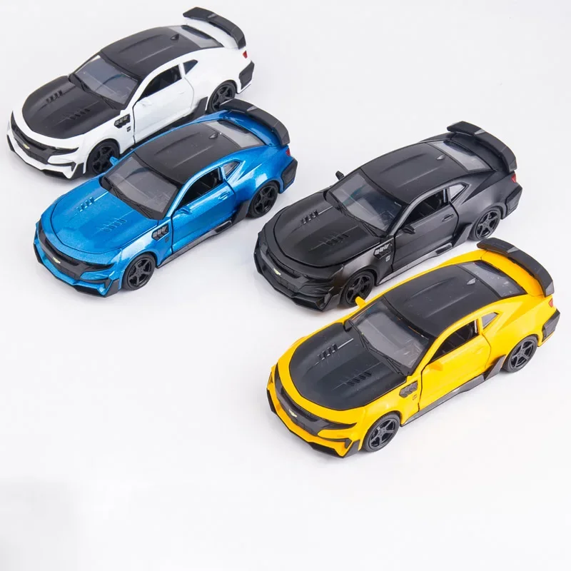 1:32 Chevrolet Camaro Alloy Car Model Diecasts Metal Toy Vehicles High Simulation Sound Light Collection For Kids Gift