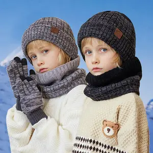 Children's winter hats and scarves 2025