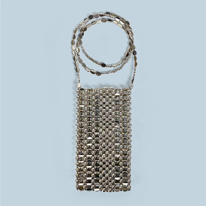 Gorąco sprzedający się nowy produkt: Ręcznie robiony srebrny płaski portfel mobilny z łańcuszkiem, mini torba na ramię typu crossbody — zdjęcie 3