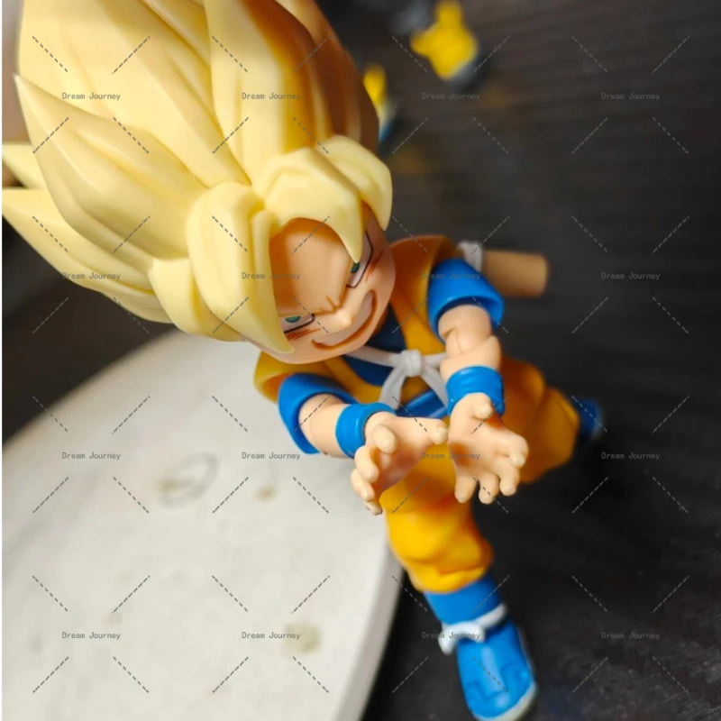 Na stanie Bandai Soul Limited Shf Dragon Ball Demon Mini Super Saiyan Sun Wukong Mobile Doll Collection Gift