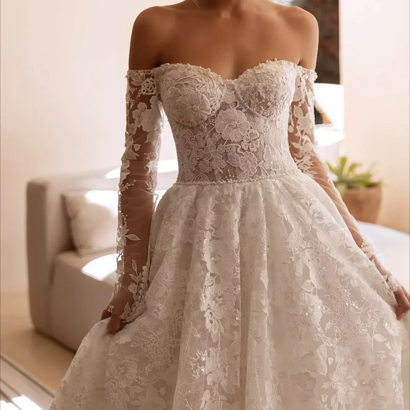 ชุดแต่งงานลูกไม้แขนยาวไข่มุก A-Line ชุดเจ้าสาวที่กําหนดเองปิดไหล่ Vestidos Novias Boda