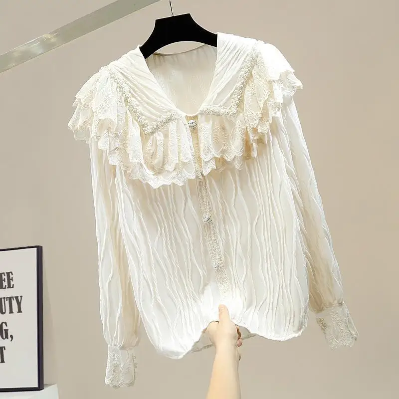 

Bead Sweet Lace Splicing Doll Large Lapel Diamond Button Decoration Loose Pullover Slightly Transparent Shirt Women