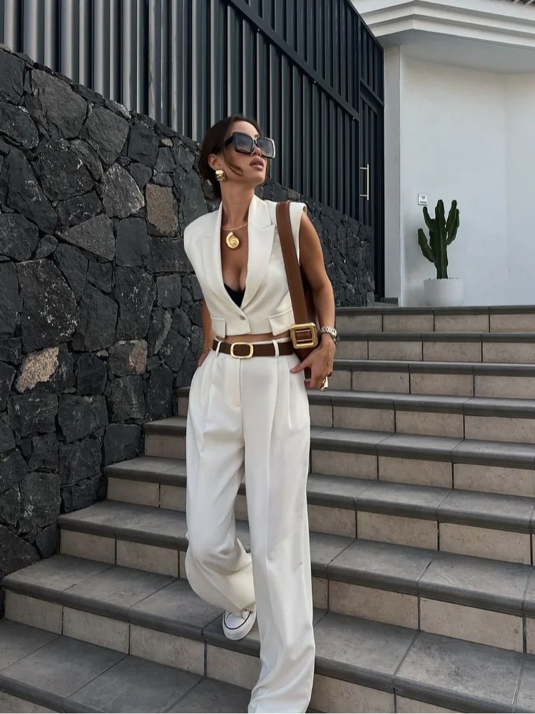 

Casual Collar Sleeveless Button Vest Top Sets Solid Color Pocket Wide Leg Pants Two-piece Set 2024 New Commut Street Outfits