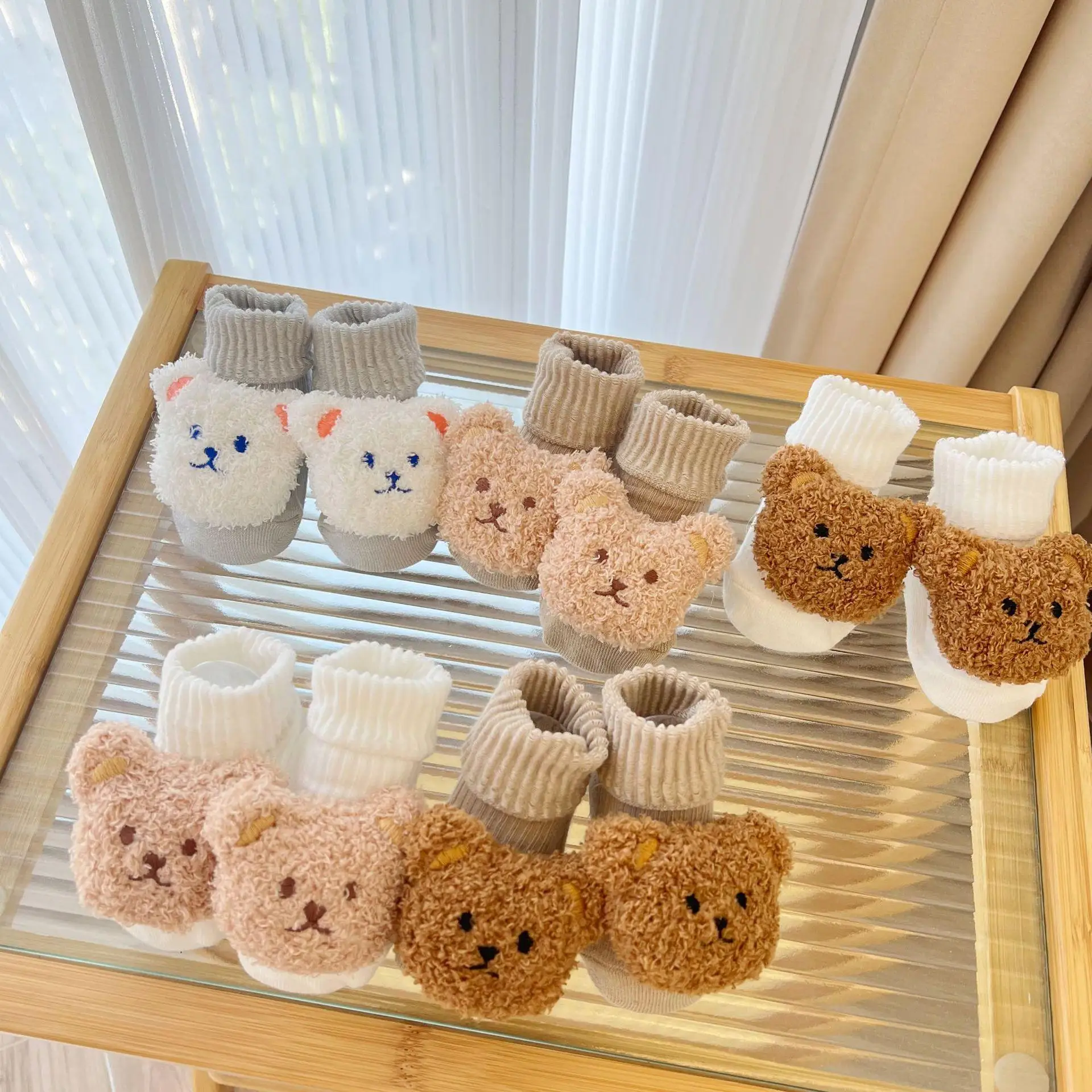 Cartoon teddy bear mid tube socks, baby floor socks, newborn anti slip walking socks, new cute baby socks