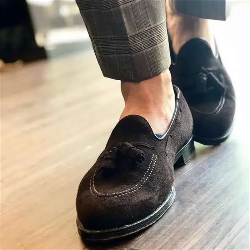 Fashion Loafers Men Shoes Tassels Wedding Party Daily Retro Round Toe Tassel Faux Suede Solid Color Dress Shoes Size 38-48