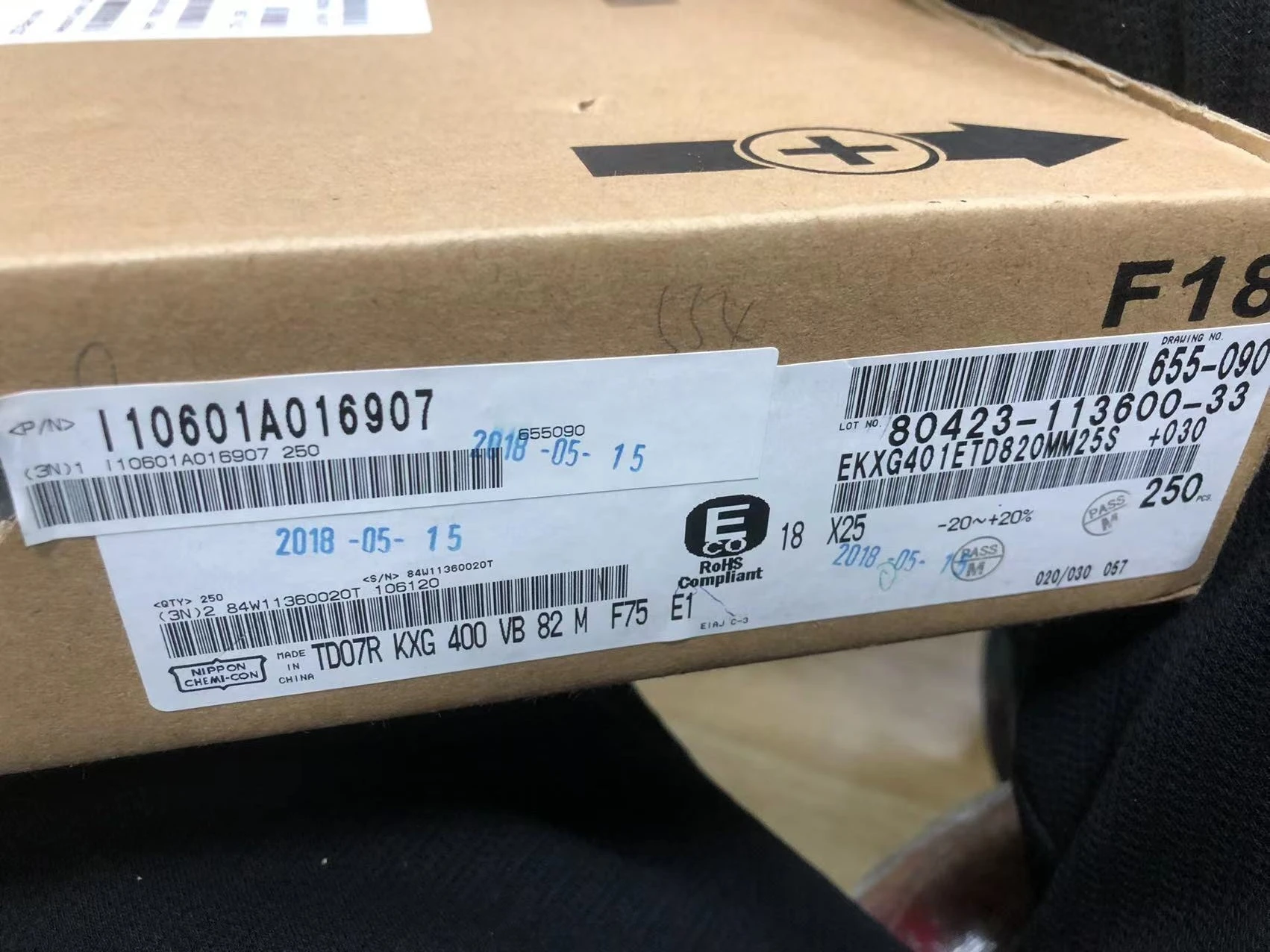 2024 جديد نيبون KXG 400V82UF 18X25 مللي متر NCC مُكثَّف كهربائيًا 82 فائق التوهج 400V CHEMI-CON 82 فائق التوهج/400v kxg رائجة البيع