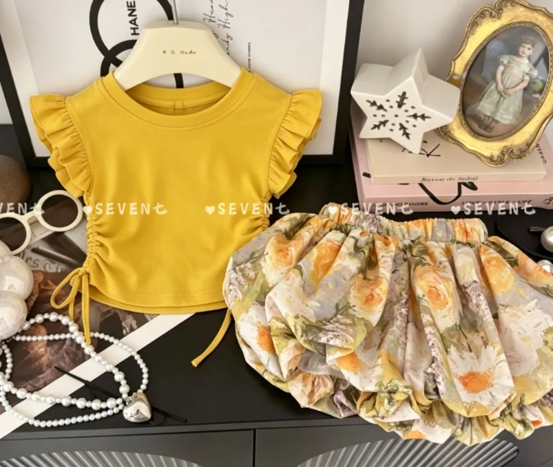 2 Piece Set Girls' Summer Outfit T-shirt Flower Bud Pants New Style for Small and Medium-sized Children Cute Top Shorts Set