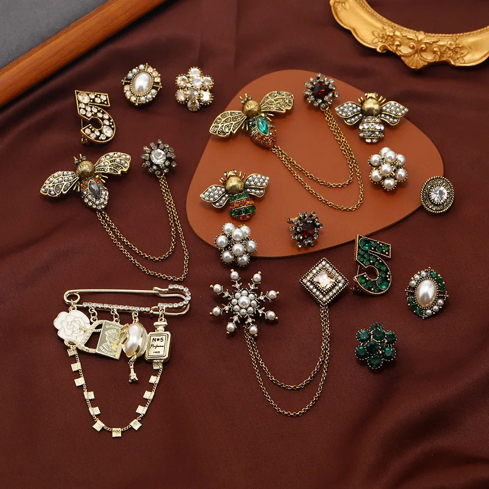 Vintage Pin Schleife Brosche High-End Anzug Zubehör Luxus Kristall Perle Pin Corsage Unisex Bankett Schmuck