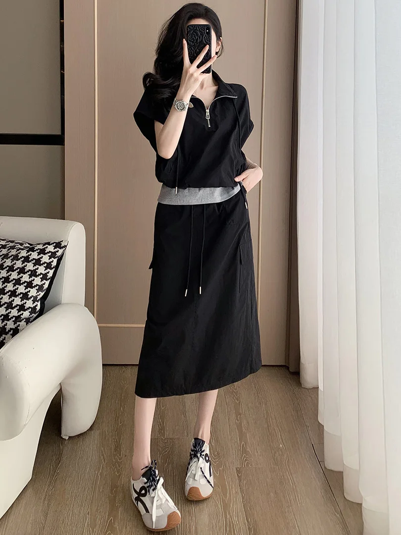 

Casual Sporty Two-Piece Set Short Sleeve Black Top And Work Skirt Outfit for Women Fashionable Youthful Look Summer Style