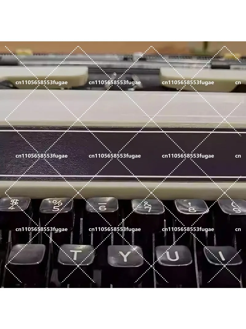 

Typewriter White English Mechanical 1980S Normal Use Retro Literary Gifts Medieval Old Things