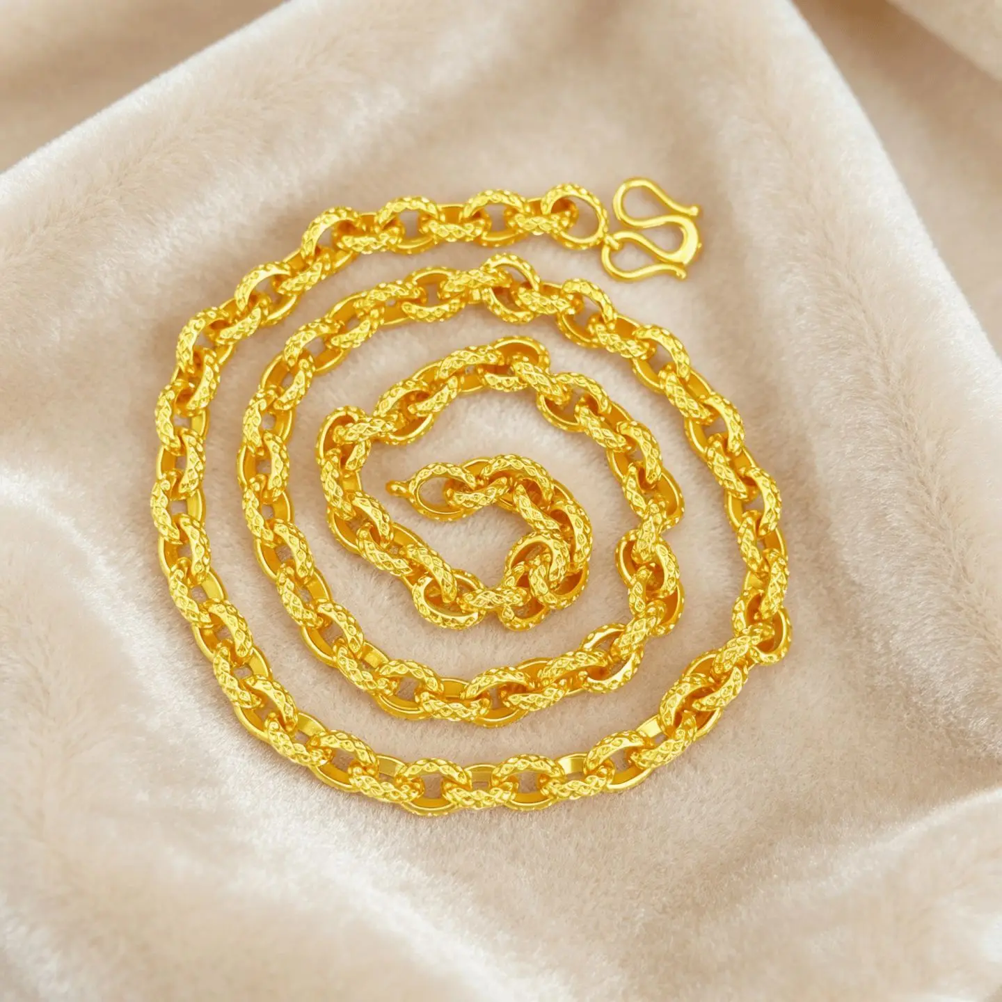 Warm birthday presents tailor Interlocking Circle Necklace for men filled 24K Gold maintaining exquisite AU999 carvingcraft