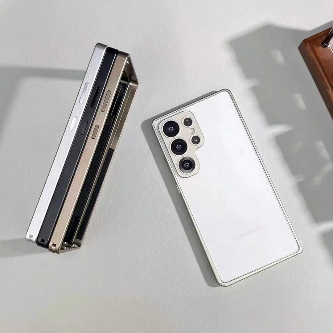 

Detachable phone case with metal lens ring and metal frame suitable for SAMSUNG S24 S25 plus Ultra