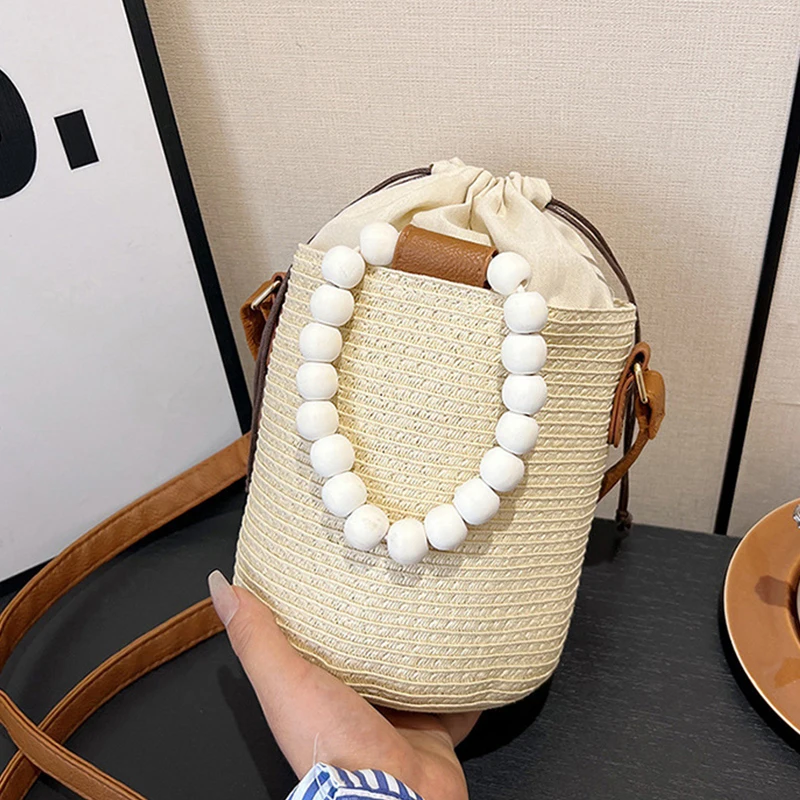 

2025 Fashion Wooden Beading Women Handbags Paper Woven Hand Bags Casual Summer Beach Bucket Bag Bali Small Tote Female Purses