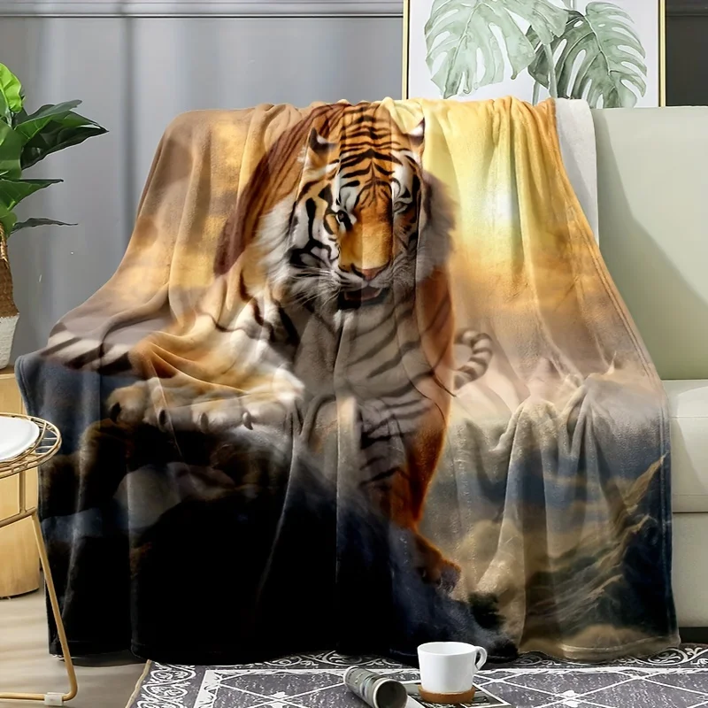 Large Tiger Jungle Print Blanket Throw Polyester Fuzzy Decorative Art Wrap for Home Sofa Bedside Couch Decor