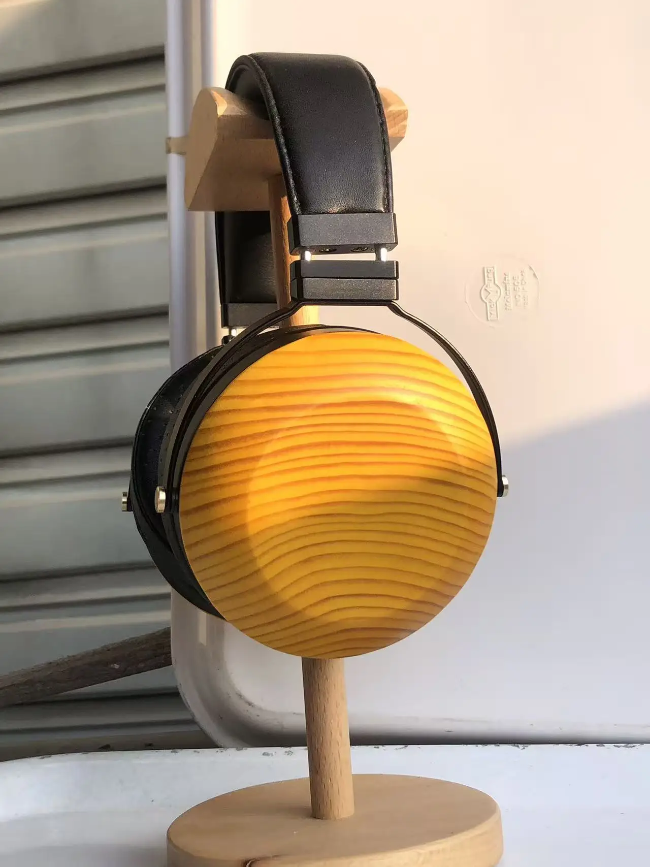 

Чистые закрытые наушники ручной работы из цельного дерева, которые можно сделать 32-400 Ом, высококачественные наушники.