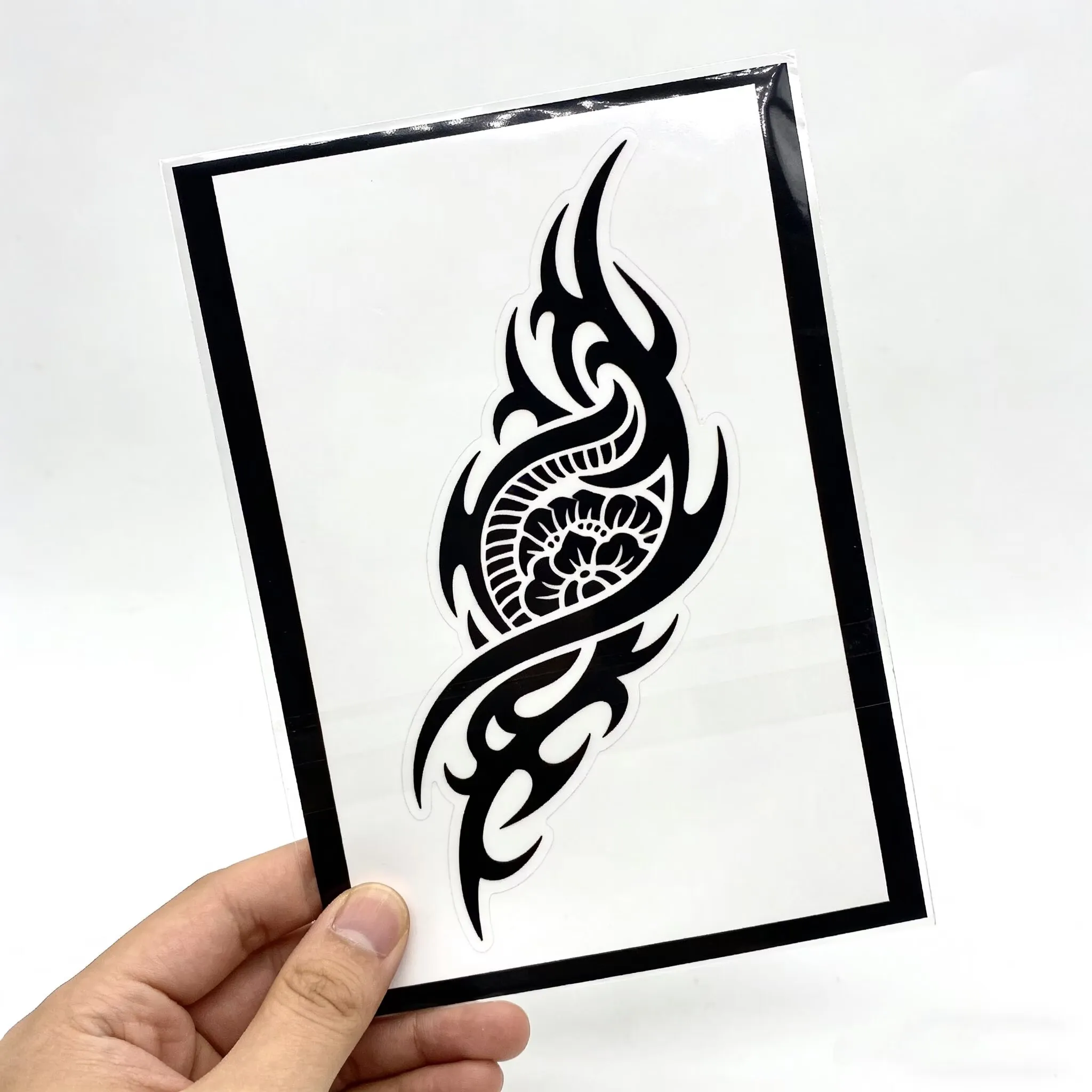 Cool Temporary Tattoos Fashion Black And White Colorful Pattern Fake Tattoo Stickers Waterproof Long Lasting Non Toxic Body Art