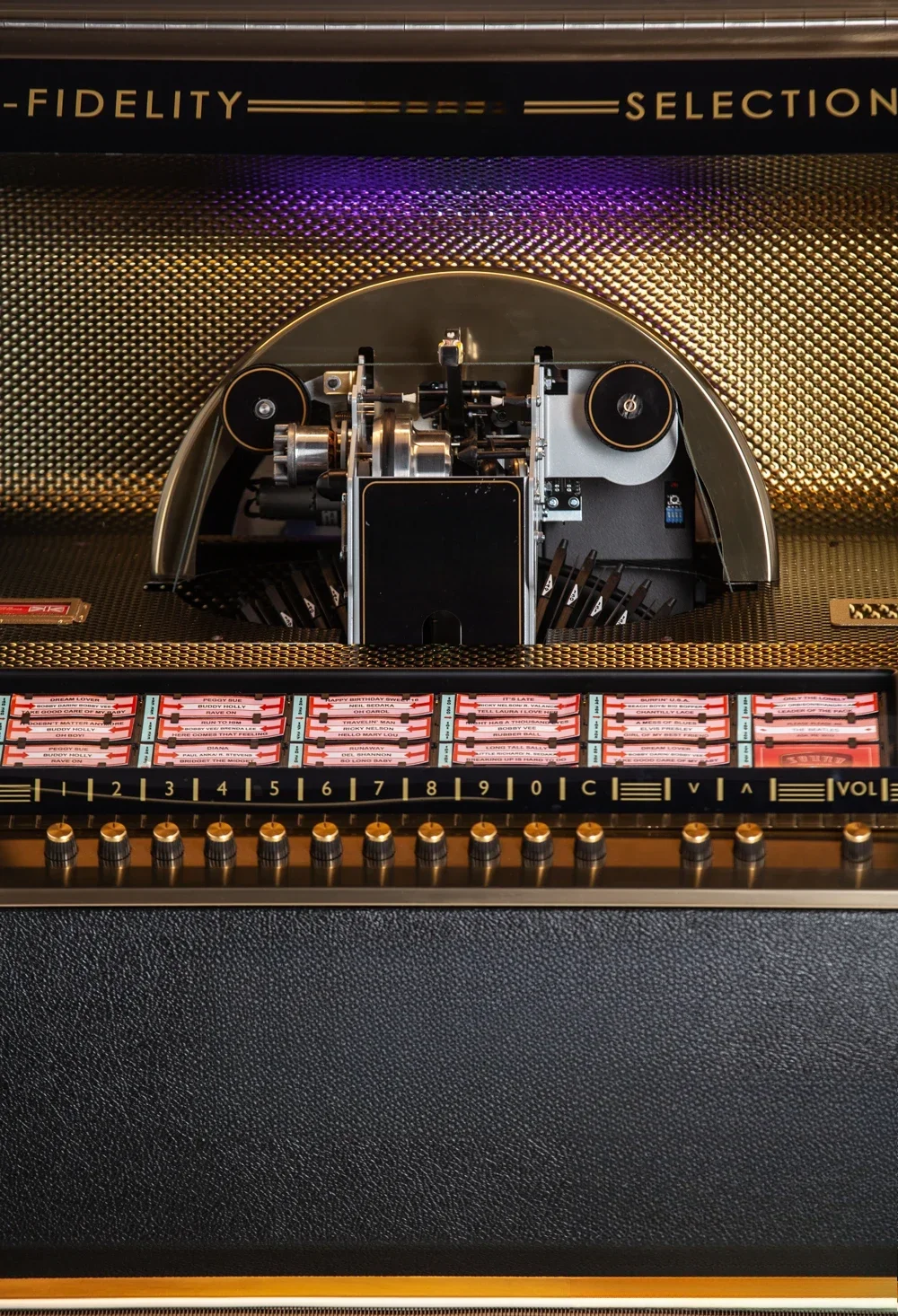 Vinyl Jukebox 70 sheets vinyl, bluetooth coin