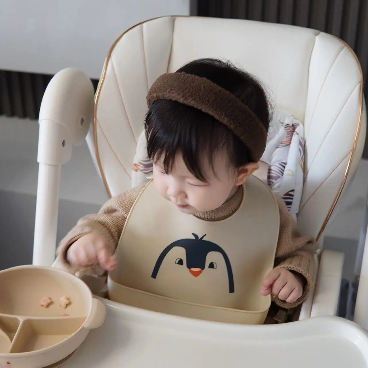 Baby Bibs  Print Waterproof Soft Silicone Baby Feeding Stuff Cute Pattern Kids Girl Boy Toddler Adjustable Children Bib