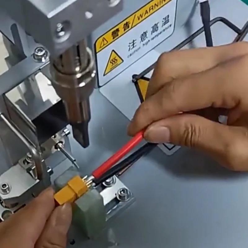 

Semi-automatic pneumatic soldering machine foot-operated pneumatic wire soldering machine metal handle 200W