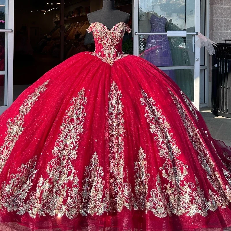 

ANGELSBRIDEP Luxury Red Ball Gown 15 Year Old Quinceanera Dresses Vestidos De Fiesta Birthday Party Dress With Gold Appliques