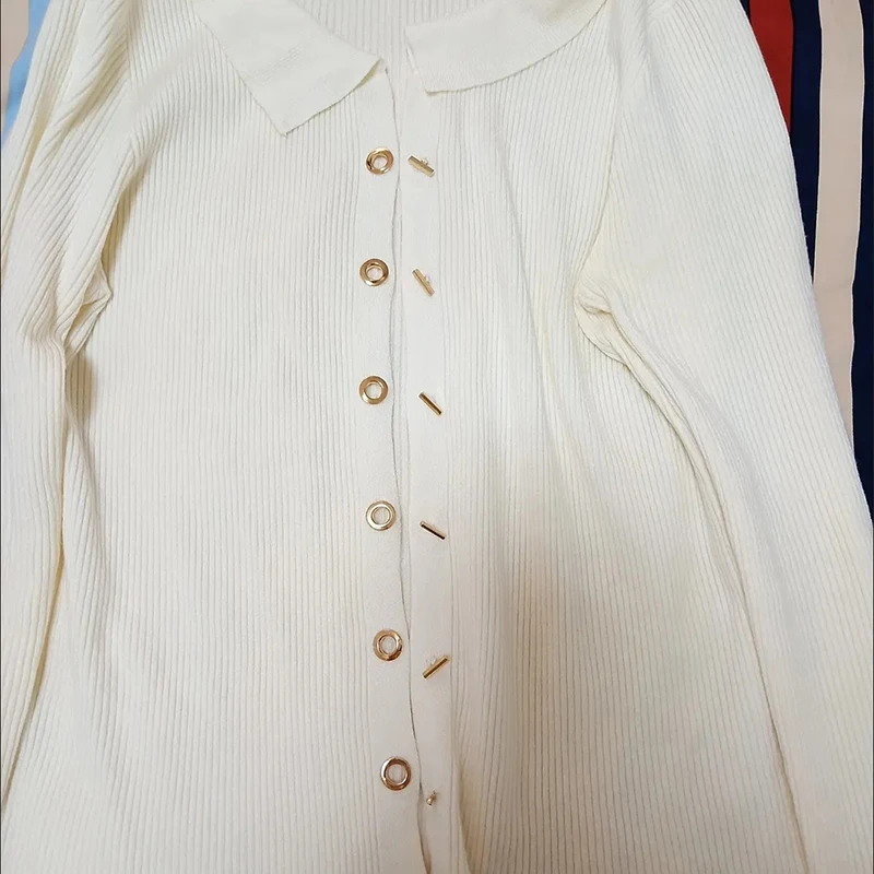 Spring Autumn Polo Collar Ot Button Slim Knitted Sweater Solid Color Simple Designer Women Top Casual Loose Long Sleeve Sweater