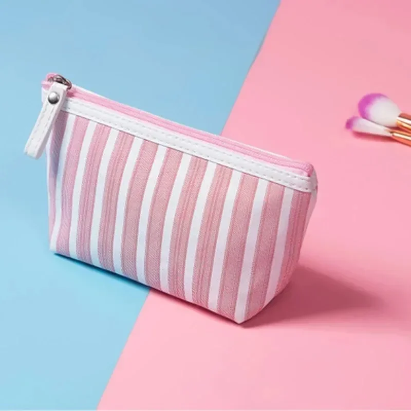 New Striped Hand-held Makeup Bag Women Fashion Portable Travel Storage Pouch Female Creative Large Capacity Travel Makeup Bag