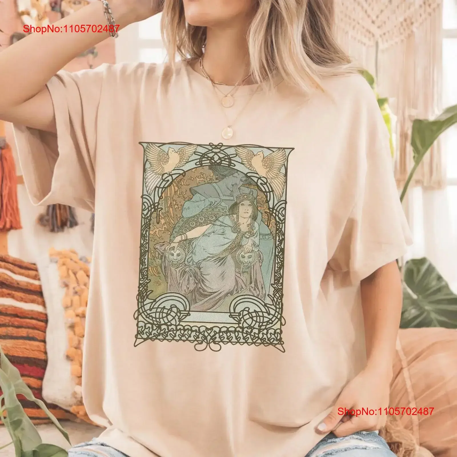 Art Deco Queen by Mucha T Shirt vintage Washed Comfortable Soft fashion Top For Everyday Wear Stylish graphic streetwear homme