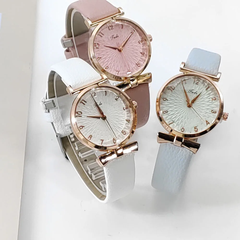 Fashion Women Watch Lucky flower Bracelet Set Flowers Ladies belt Watch Leather Quartz Wristwatch Clock Gifts Relogio Feminino