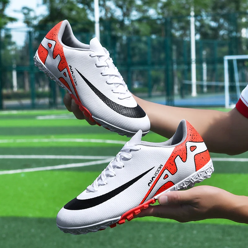 

Men Football Shoes TF/AG Comfortable Professional Soccer Shoes Cleats Quality Indoor Non Slip Grass Training Football Field Boot