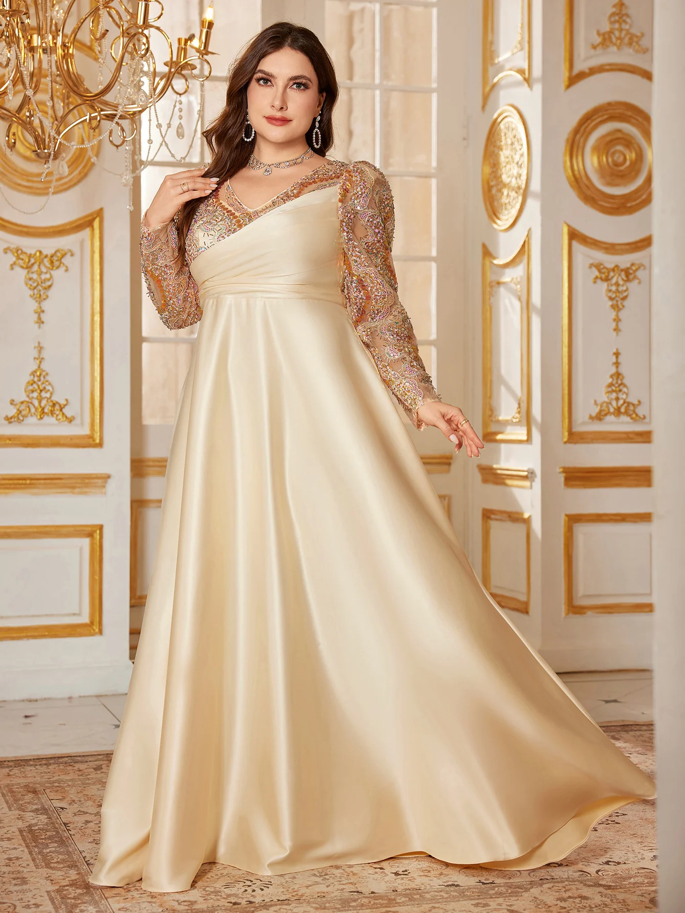 فستان UNITHORSE بتطريز ترتر مت - مراجعة Embroidery Gradient وسعره