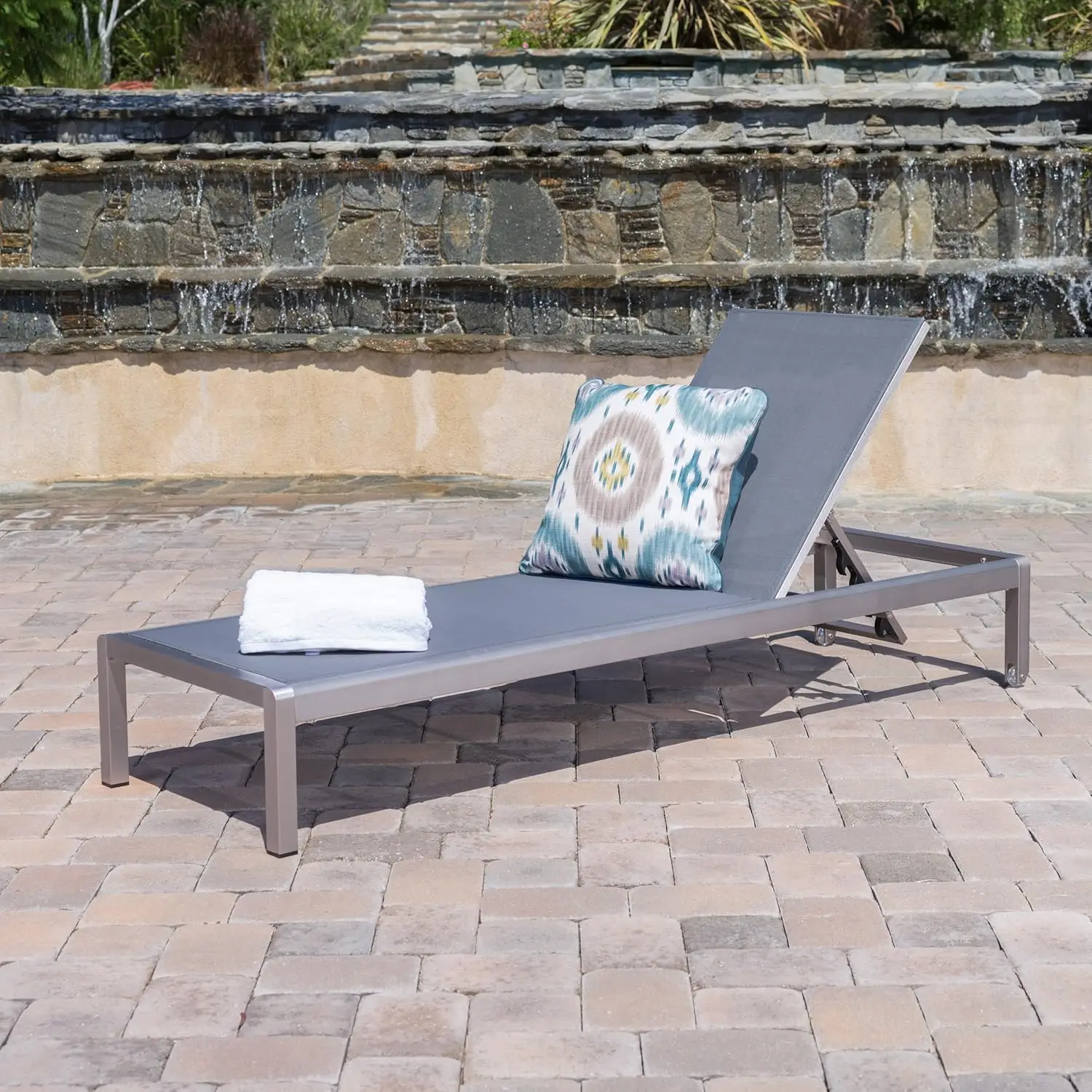 Knight Home Cape Coral Outdoor Mesh Chaise Lounge, Silver / Dark Grey