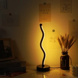 Lámpara de escritorio creativa USB, lámpara de escritorio de tres colores, dormitorio, protección ocular, luz nocturna, 1 unidad