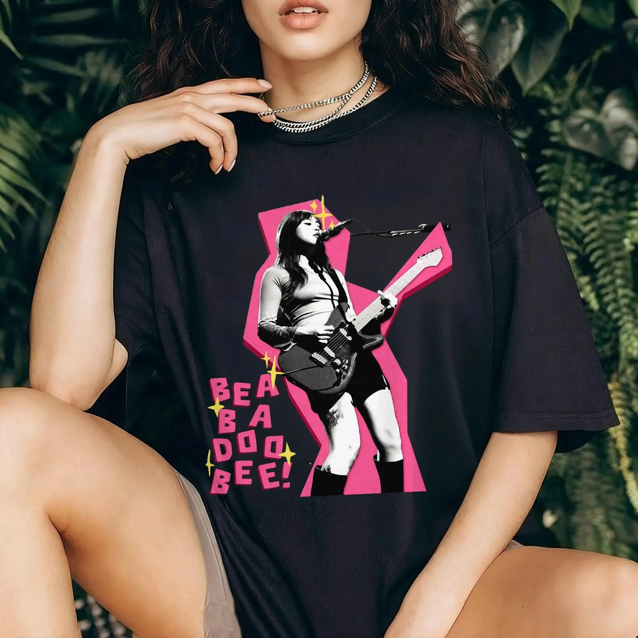 Beabadoobee Exclusive T-Shirt, Indie Music Merchandise, Beatopia Album  Couple Cotton Streetwear Shirt  shirts for women