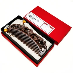 Handmade Carved Natural Sandalwood Hair Comb With Gift Box Anti-static No Snag Brush for Men's Mustache Beard Wooden Gifts