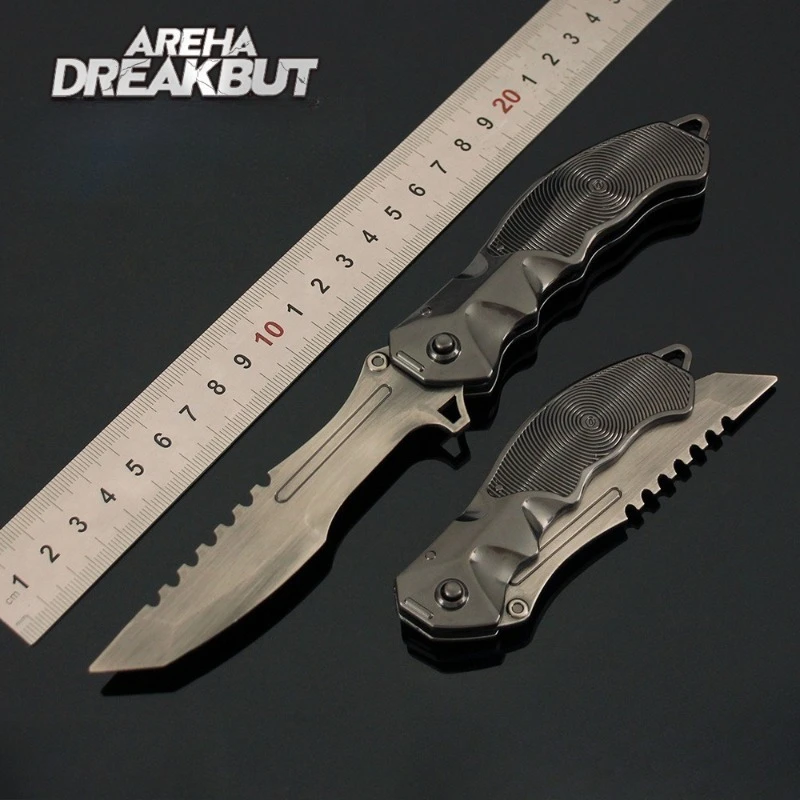 لعبة اندلاع الساحة سكين قتالي محيطي نسخة قابلة للطي أسلحة معدنية عالية الجودة نموذج حلية لعبة للأولاد قابلة للجمع هدية